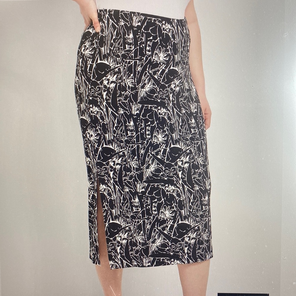 NWT - Lane Bryant Side Slit MIDI Bodycon Skirt B&W Print Size 26/28